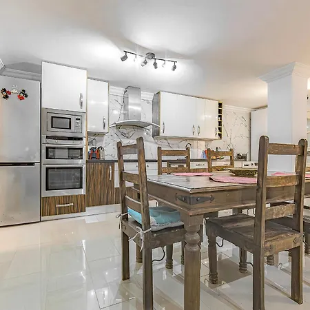 Apartmán Two Bedroom In Bella Vista *