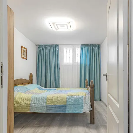 Two Bedroom In Bella Vista Апартаменты